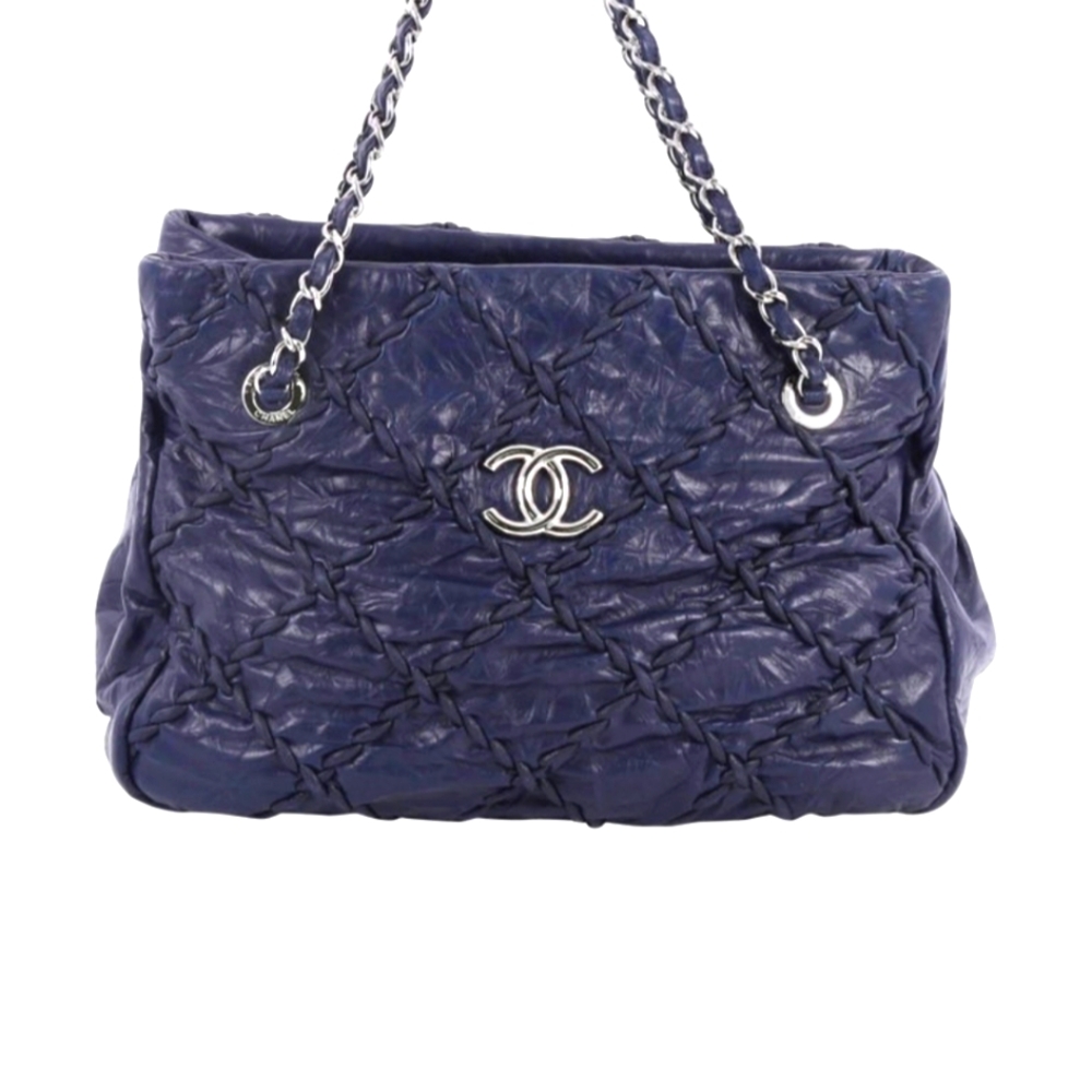 👜ONE DAY SALE AUTHENTIC Chanel authentic stitch tote - Picture 1 of 16